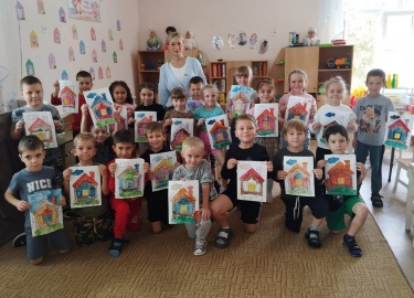 17 сентября 2025 года провели мастер-класс «Кто в Теремочке живет» в клубе «Любознайки» с воспитанниками подготовительной г...