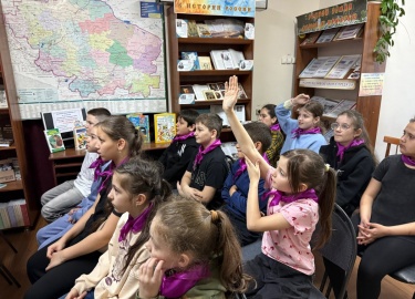 7 апреля 2026 года провели вместе с обучающимися МБОУ СОШ №12 3 &laquo;в&raquo; класса час здоровья &laquo;Быть здоро...